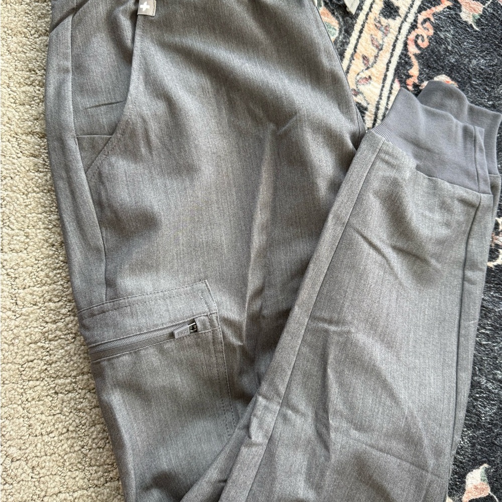 Women’s Gray Pants